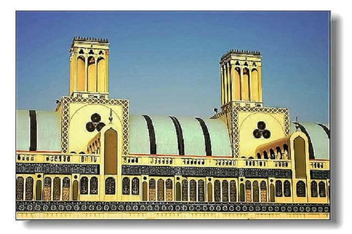 Explore the stunning architecture of Sharjah and Ajman where unique designs blend history and culture creating an unforgettable experience for every traveler venturing through Dubai's enchanting landscape.